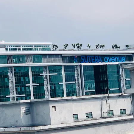 Sutera Avenue Hotel